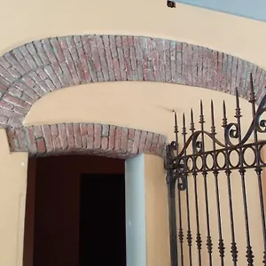 Kibilu - Viale Bligny - Porta Romana - Universita Bocconi , Milán Italia